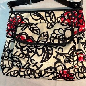 Coach Poppy Daisy Kyra Floral Graffiti Crossbody bag, excellent condition